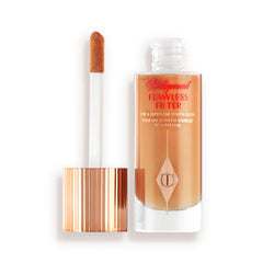 Charlotte Tilbury Hollywood Flawless Filter - Multi‑Use Makeup Primer, Complexion Booster & Illuminating Liquid Highlighter with Sheer Coverage - Smooths & Blurs Skin